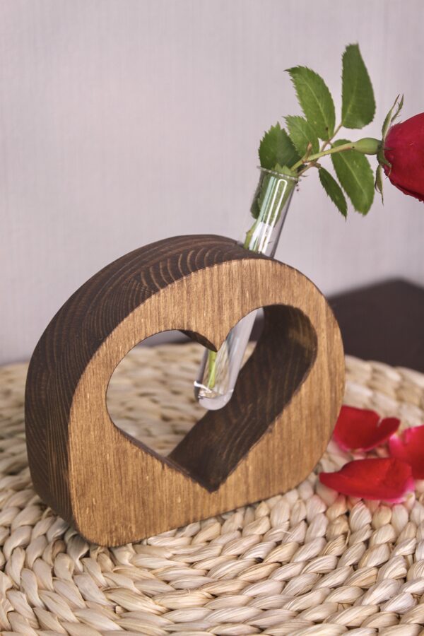 Wooden case- heart