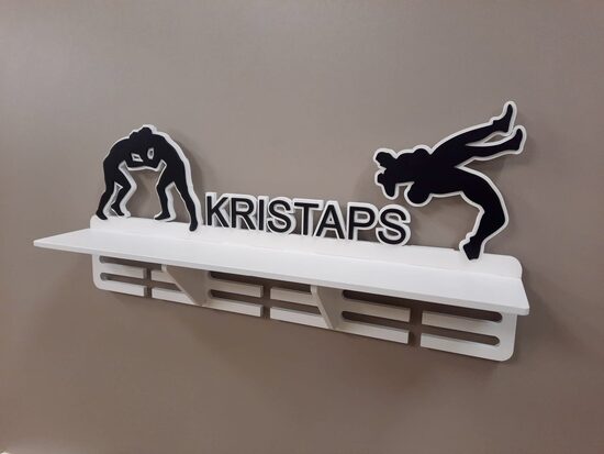 Medaļu stends, kausu plaukts cīņu sportam 