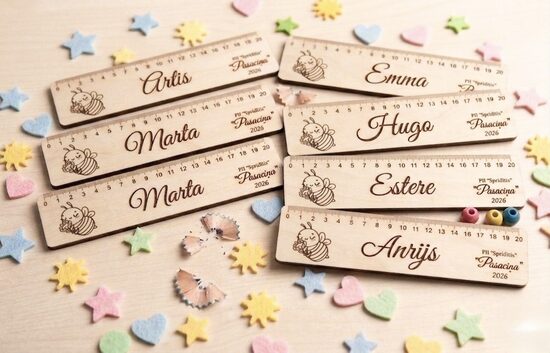 Personalizēts koka lineāls