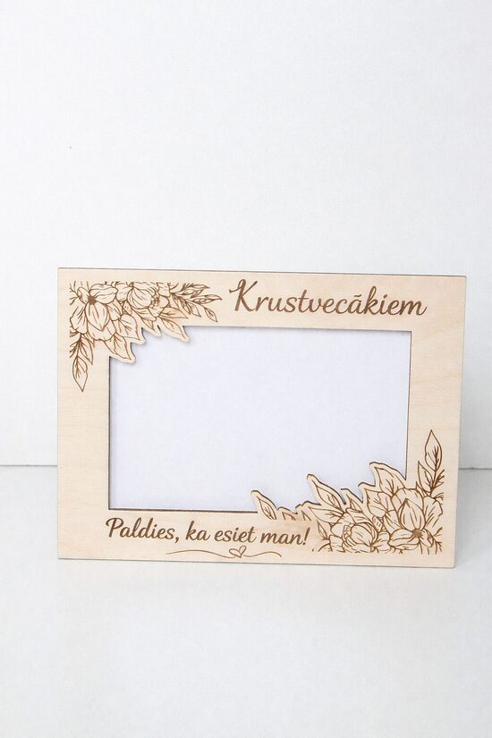 Personalizēts koka fotorāmis 