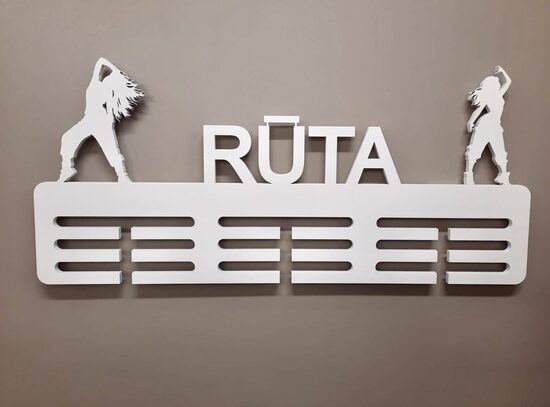 Personalizēts medaļu stends dejotajai