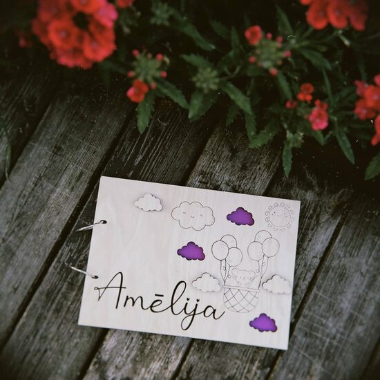 Personalizēts koka  foto albums bērniem 