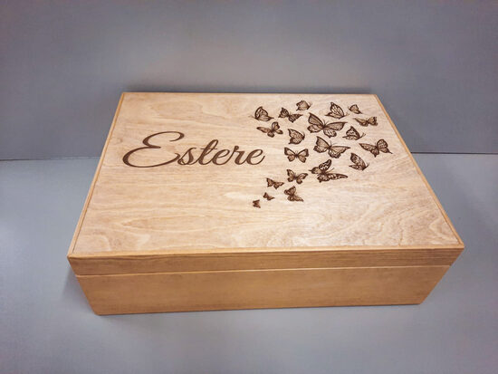 Personalizēta koka atmiņu lāde 