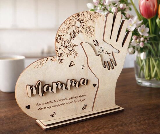 Sirds dekors no koka MAMMAI