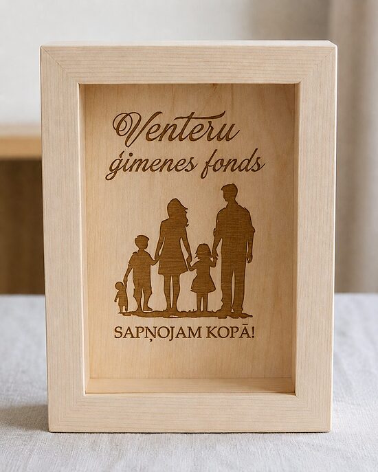 Personalizēta koka krājkase 