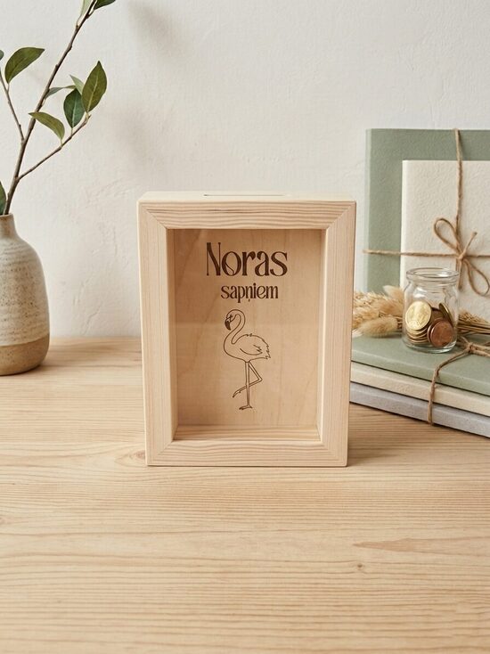 Personalizēta koka krājkase 