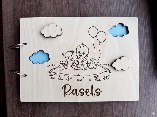 Personalizēts koka  foto albums bērniem 