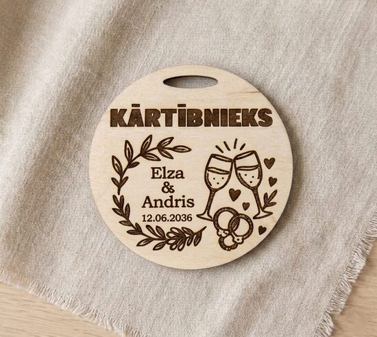 Kāzu amatu koka medaļas 