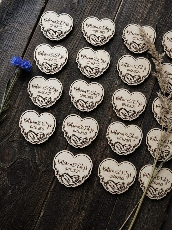 Kāzu dāvaniņas viesiem- koka magnēts 