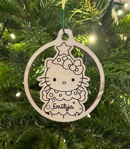 Krāsojams, personalizēts Hello Kitty rotājums