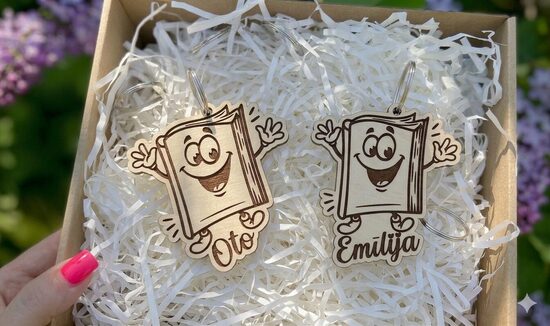 Personalizēti koka atslēgu piekariņi