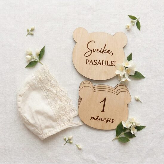 Personalizētas koka mēnešu kartiņas mazulim 