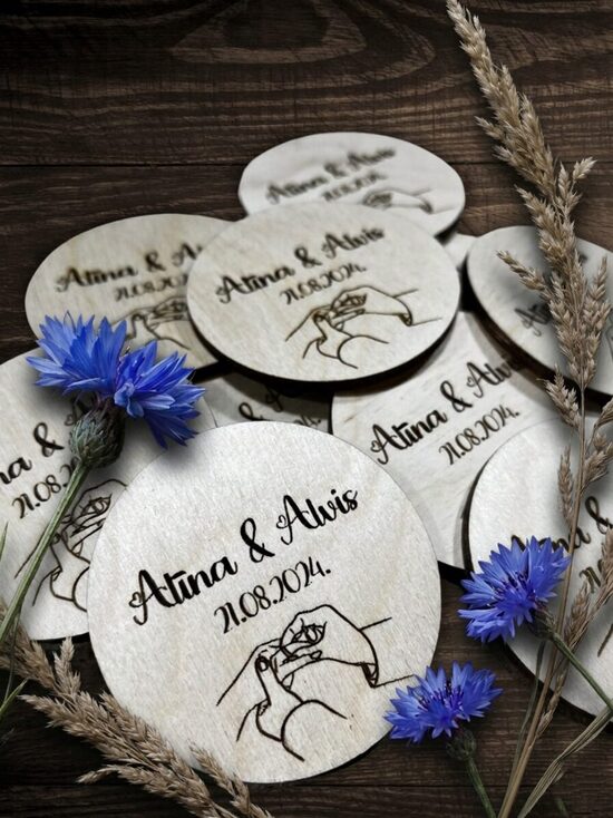 Kāzu dāvaniņas viesiem- koka magnēts 