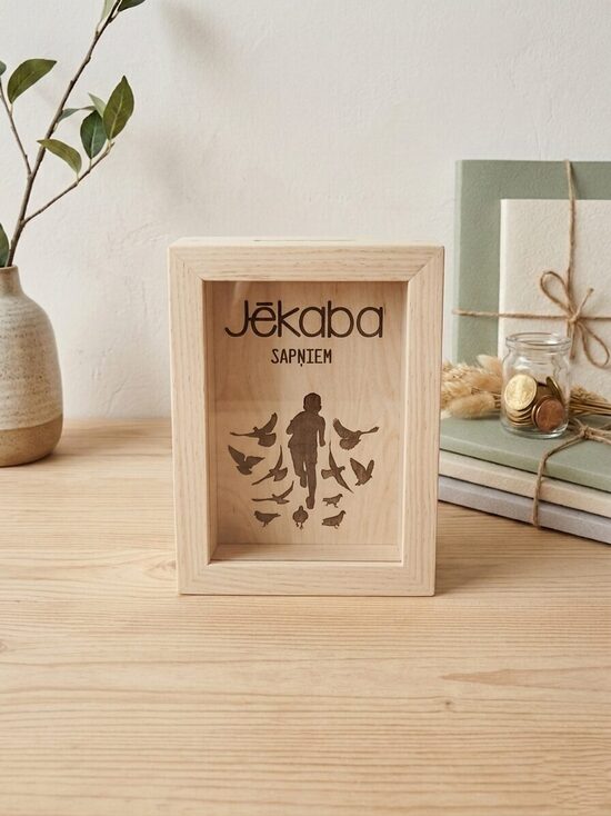 Personalizēta koka krājkase