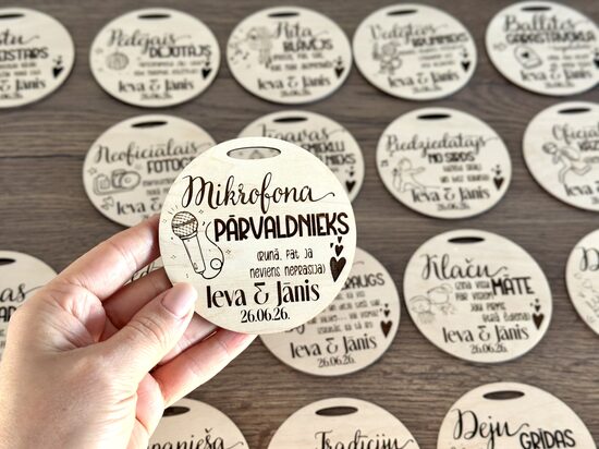 Kāzu amatu medaļas ar ilustrācijām 