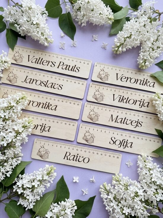 Personalizēts koka lineāls