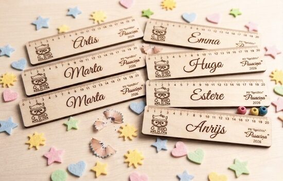 Personalizēts koka lineāls