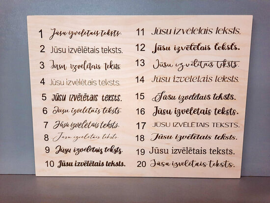 Personalizēts sienas pulkstenis no koka 