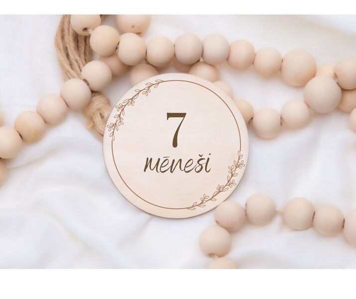 Personalizētas koka mēnešu kartiņas mazulim