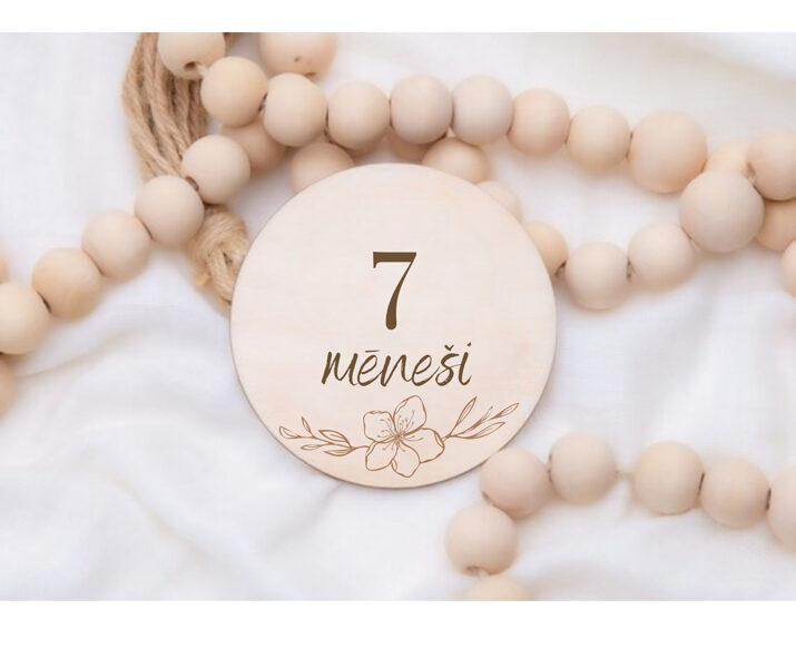 Personalizētas koka mēnešu kartiņas mazulim