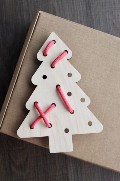 Pirkstu veiklībai- eglīte 